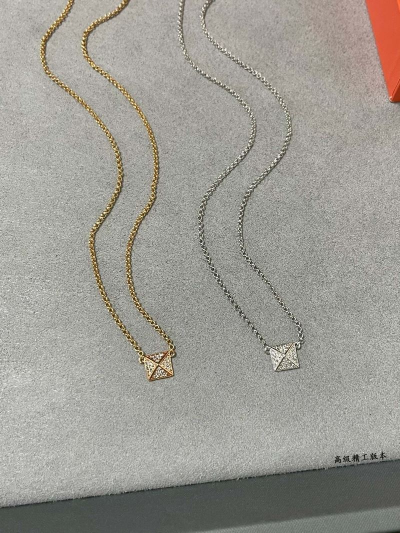 Hermes Necklaces